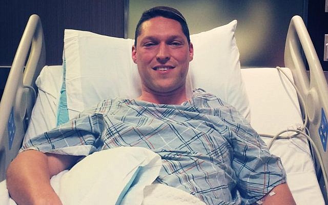 Rav Shmuly Yanklowitz post-op after donating a kidney on Tuesday, June 16, 2015. (courtesy)