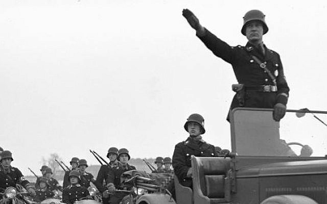 Nazi SS troops in 1939 (CC-BY-SA German Federal Archive/Wikimedia Commons) Nazi SS troops in 1939 (CC-BY-SA German Federal Archive/Wikimedia Commons)