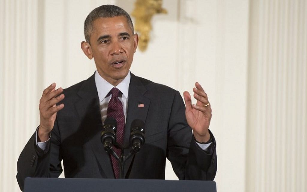US President Barack Obama speaks after awarding the Medal of Honor to the late Army Sergeant William Shemin, and the late Army Private Henry Johnson, both for actions while serving in France during World War I, in Washington, DC, June 2, 2015. (Saul Loeb/AFP)