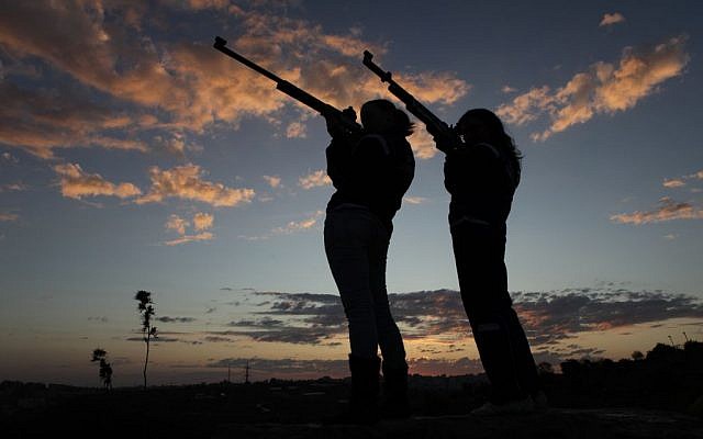 Israel sharpshooters in 2009. (Nati Shohat Abir Sultan /Flash90) Israel sharpshooters in 2009. (Nati Shohat Abir Sultan /Flash90)