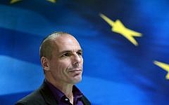 Greek Finance Minister Yanis Varoufakis arriving for a press conference in Athens, March 4, 2015. (AFP/LOUISA GOULIAMAKI)