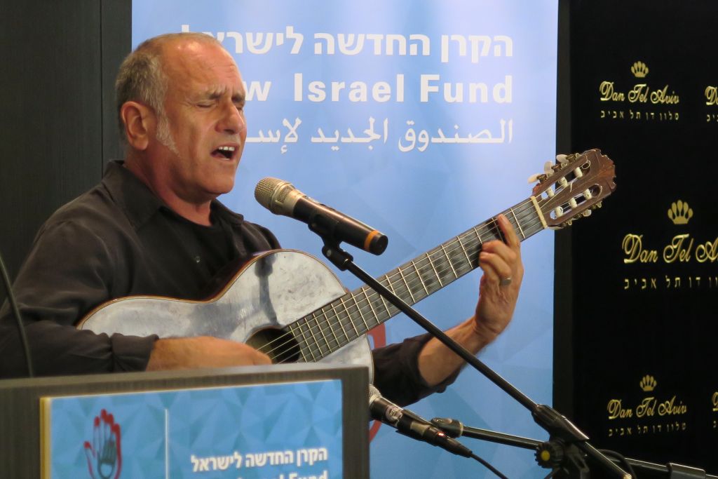 David Broza singing the BDS blues (Photo credit: Luke Tress/Times of Israel)