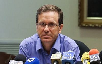 Isaac Herzog, leader of the Zionist Union party seen during a party meeting at the Knesset on July 20, 2015. (Yonatan Sindel/Flash90) Isaac Herzog, leader of the Zionist Union party seen during a party meeting at the Knesset on July 20, 2015. (Yonatan Sindel/Flash90)