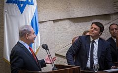 Prime Minister Benjamin Netanyahu (left) speaks to Italian Prime Minister Matteo Renzi (right) at the Knesset on July 22, 2015. (Hadas Parush/Flash90)