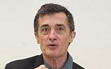 Tony Award-winning Welsh-born actor and director Roger Rees in May 24, 2006. (AP Photo/Jim Cooper, File)