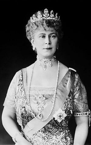 Queen Mary of the United Kingdom, also known as Mary of Teck, was the Queen consort of George V and the grandmother of Queen Elizabeth II. (public domain via wikipedia)