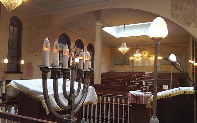 The sanctuary of Boston’s Vilna Shul, including the sloped women’s gallery in the background, as photographed on July 17, 2015. (Matt Lebovic/Times of Israel) The sanctuary of Boston’s Vilna Shul, including the sloped women’s gallery in the background, as photographed on July 17, 2015. (Matt Lebovic/Times of Israel)