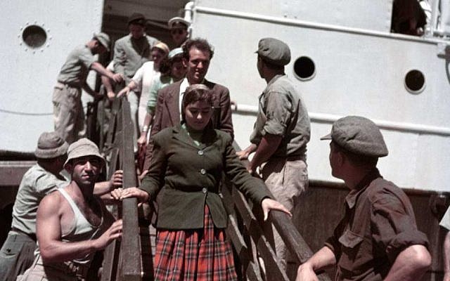 New immigrants disembarking from the Theodor Herzl, near Haifa, Israel, 1949-50 (Robert Capa/International Center of Photography/Magnum Photos)