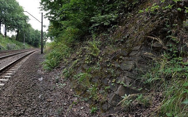 The potential site where a Nazi gold train is believed to be hidden, is pictured in the city of Walbrzych, Poland, on  August 28, 2015. (AFP PHOTO / JANEK SKARZYNSKI)