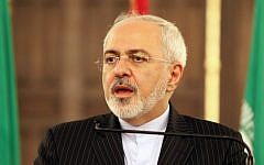 Iranian Foreign Minister Mohammad Javad Zarif speaks during a press conference following a meeting with Lebanese Prime Minister Tammam Salam on August 11, 2015 at the Government Palace in the capital Beirut. (AFP PHOTO/ANWAR AMRO)