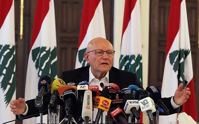 Lebanese Prime Minister Tammam Salam speaks during a press conference on August 23, 2015 at the Grand Serail, his headquarters in the capital Beirut, a day after clashes erupted between Lebanese security forces and demonstrators calling for a solution to weeks of uncollected rubbish. (AFP PHOTO / ANWAR AMRO) Lebanese Prime Minister Tammam Salam speaks during a press conference on August 23, 2015 at the Grand Serail, his headquarters in the capital Beirut, a day after clashes erupted between Lebanese security forces and demonstrators calling for a solution to weeks of uncollected rubbish. (AFP PHOTO / ANWAR AMRO)