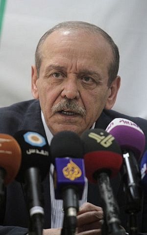Former PLO secretary Yasser Abed Rabbo speaks at a press conference in the West Bank city of Ramallah, April 2, 2014 (Issam Rimawi/Flash90) Former PLO secretary Yasser Abed Rabbo speaks at a press conference in the West Bank city of Ramallah, April 2, 2014 (Issam Rimawi/Flash90)