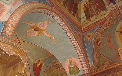 These frescoes in the Church of St. Eliane in Homs, Syria dated to the 6th century. According to reports, they were destroyed by Islamic State on or before August 21, 2015. (Public domain/Wikipedia)