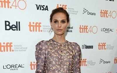 Actress Natalie Portman attends the 4th annual festival kick-off fundraising soiree during the 2015 Toronto International Film Festival at TIFF Bell Lightbox, Toronto, Canada, September 9, 2015. (Jason Merritt/Getty Images/AFP)