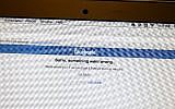 In this photo illustration, an error message appears on the Facebook home page on a laptop computer screen on September 28, 2015 in Newark, New Jersey. (Justin Sullivan/Getty Images/AFP)