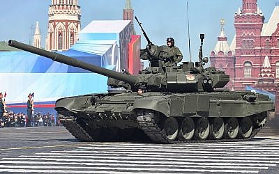 A Russian T-90A tank on parade in Moscow (CC BY-SA 3.0/Vitaly V. Kuzmin/Wikipedia)