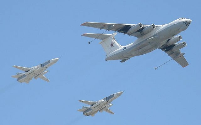 Sukhoi-24 aircraft trailing an Ilyushin Il-78 in a photo taken in 2009. (CC BY-SA Dmitry Terekhov, Flickr) Sukhoi-24 aircraft trailing an Ilyushin Il-78 in a photo taken in 2009. (CC BY-SA Dmitry Terekhov, Flickr)