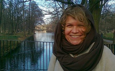 Author Anna Bikont (Marcel Lozinski)