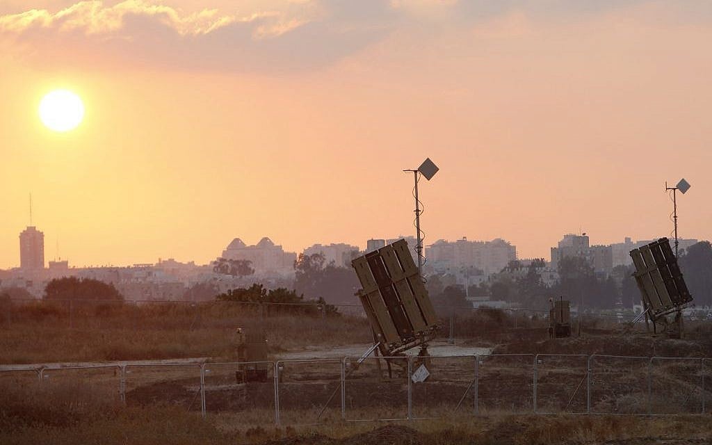 An Iron Dome Missile Defense battery deployed near the southern Israeli city of Ashdod, July 21, 2014.  (Miriam Alster/Flash90)