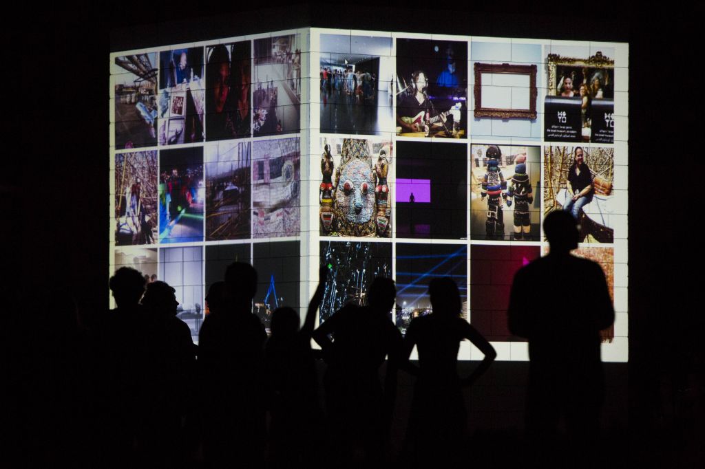 Grooving to the art of culture at Contact Point in the Israel Museum, a nearly all-night event that takes place each summer (Yonatan Sindel/Flash 90)