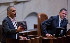 Finance Minister Moshe Kahlon addresses the Knesset on September 2, 2015, during the state budget vote for 2015-2016. (Photo by Yonatan Sindel/Flash90)
