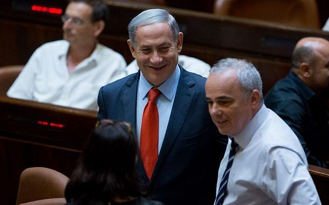 Prime Minister Benjamin Netanyahu and Minister of National Infrastructure, Energy and Water Resources Yuval Steinitz during a Knesset session on the reform of Israel's natural gas sector, September 7, 2015. (Yonatan Sindel/Flash90) Prime Minister Benjamin Netanyahu and Minister of National Infrastructure, Energy and Water Resources Yuval Steinitz during a Knesset session on the reform of Israel's natural gas sector, September 7, 2015. (Yonatan Sindel/Flash90)