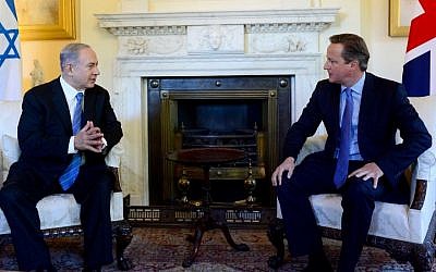 Prime Minister Benjamin Netanyahu meets with British Prime Minister David Cameron, at 10 Downing Street, on September 10, 2015. (Photo by Avi Ohayon/GPO)