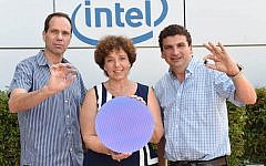 (L) Roni Friedman and (R) Valentin Kaplan hold Skylake SoCs; (C) Shlomit Weiss holds a "fresh from the factory" sheet of Skylake chips (Intel)