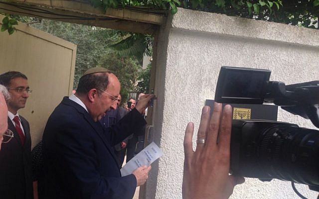 Foreign Ministry Director Dore Gold attends a ceremony marking the reopening of Israel's embassy in Cairo, Egypt, on Wednesday, September 9, 2015 (Foreign Ministry) Foreign Ministry Director Dore Gold attends a ceremony marking the reopening of Israel's embassy in Cairo, Egypt, on Wednesday, September 9, 2015 (Foreign Ministry)