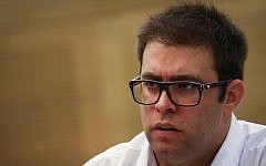 MK Oren Hazan attends at a State Control Committee meeting on the subject of force-feeding prisoners who are on hunger strikes, at the Knesset on June 22, 2015. (Hadas Parush/Flash90)