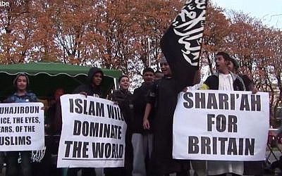 Illustrative photo of Muslim protesters in London (YouTube screenshot)