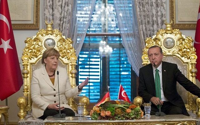 German Chancellor Angela Merkel (left) and Turkish President Recep Tayyip Erdogan during their meeting in Istanbul, Turkey, on October 18, 2015. (AFP/Tolgas Bozoglu/Pool) German Chancellor Angela Merkel (left) and Turkish President Recep Tayyip Erdogan during their meeting in Istanbul, Turkey, on October 18, 2015. (AFP/Tolgas Bozoglu/Pool)