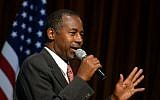 Republican presidential candidate Ben Carson speaks during a town hall event in Exeter, New Hampshire, September 30, 2015. (Darren McCollester/Getty Images/AFP)