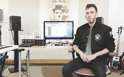 Ariel Rechtshaid at work in the studio. (Jeremiah Raisen/via JTA)