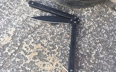 The knife used in an attempted stabbing attack at the Damascus Gate in the Old City of Jerusalem on Oct. 14, 2015. Police officers shot the attacker as he allegedly charged them with the knife drawn. (Israel Police)
