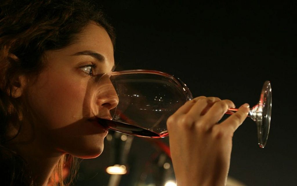 A BGU study found that red wine at dinner can help diabetics maintain better health (Anna Kaplan/Flash 90) A BGU study found that red wine at dinner can help diabetics maintain better health (Anna Kaplan/Flash 90)