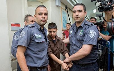13-year-old Palestinian Ahmed Manasra seen at the Jerusalem Magistrate's Court on October 25, 2015. (Yonatan Sindel/Flash90)