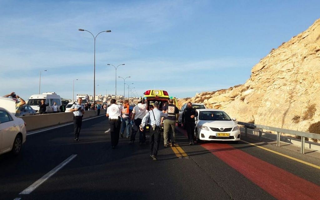 Medics at the scene of an attempted suicide bombing near Jerusalem on Sunday morning, October 11, 2015 (Magen David Adom) Medics at the scene of an attempted suicide bombing near Jerusalem on Sunday morning, October 11, 2015 (Magen David Adom)