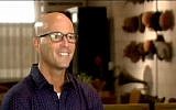 In an October 2, 2015 interview, Yaron Mirelman discusses the challenges of being the smartest Israeli in the world. (screen shot: Channel 2)