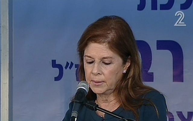 Former MK Dalia Rabin-Pelossof speaks at the memorial service to mark 20 years since the assassination of her father Yitzhak Rabin (screen capture: Channel 2)