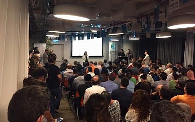 Participants at the Co-Founders Speed Dating and Pitching Event, in Tel Aviv, Israel, on October 26, 2015 (Courtesy)