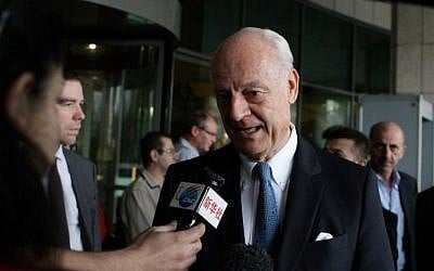 UN special envoy for Syria, Staffan de Mistura, speaks to the press in the Syrian capital of Damascus on November 2, 2015. (AFP/Louai Beshara)