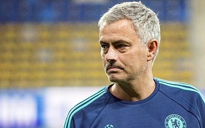 Chelsea's Portuguese head coach Jose Mourinho oversees a training session at the Sammy Ofer Stadium in the Israeli coastal city of Haifa on November 23, 2015, on the eve of their UEFA Champions League group G football match against Maccabi Tel Aviv. (AFP/ JACK GUEZ)