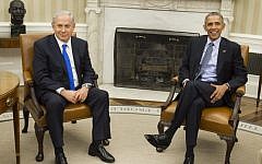 US President Barack Obama, right, and Israeli Prime Minister Benjamin Netanyahu hold a meeting in the Oval Office of the White House in Washington, DC, November 9, 2015. (AFP PHOTO / SAUL LOEB)