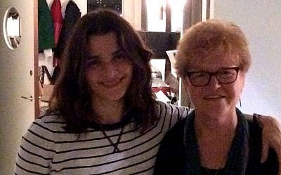 Actress Rachel Weisz with Professor Deborah Lipstadt in New York, November 2015. (Courtesy)