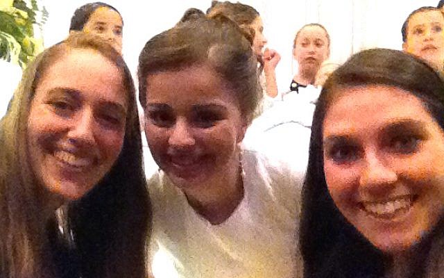 Sara Just-Michael (left) and Maia Sirkin (right) with bride Sarah Techiya Litman. Jerusalem, November 26, 2015. (Courtesy)