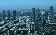 Luxury towers in Tel Aviv, July 06, 2010. (Kobi Gideon/Flash90)