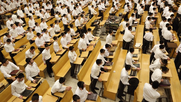 An illustrative photo of yeshiva students in Israel (Yaakov Naumi/Flash90) An illustrative photo of yeshiva students in Israel (Yaakov Naumi/Flash90)