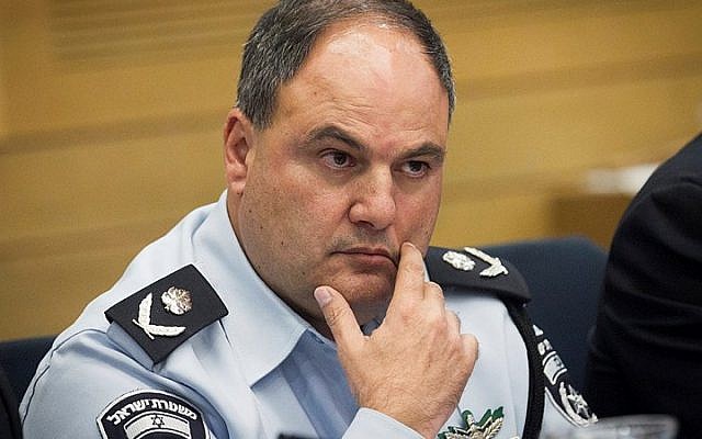 Acting police chief Benzi Sau attends the Internal Affairs committee in the Knesset, on October 12, 2015. (Miriam Alster/FLASH90) Acting police chief Benzi Sau attends the Internal Affairs committee in the Knesset, on October 12, 2015. (Miriam Alster/FLASH90)