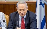 Prime Minister Benjamin Netanyahu leads the weekly government conference, at the Prime Minister's Office, Jerusalem,November 15, 2015. (Emil Salman/POOL)